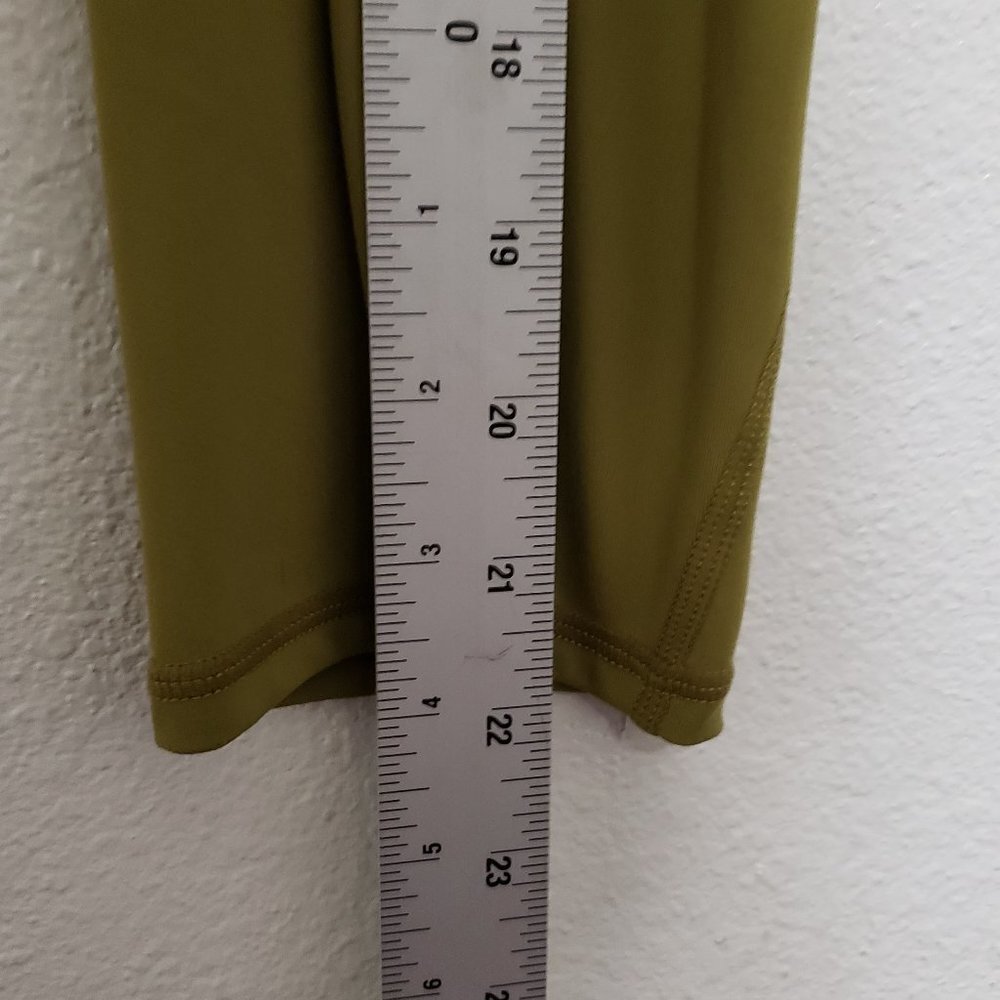 Fabletics PureLuxe Leggings - Picture 7 of 8